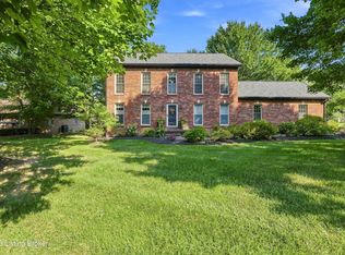 1700 Oak Grove Dr, New Albany, IN 47150