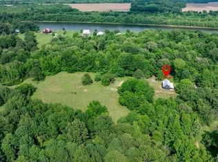 13698 Riverbend Rd, Moundville, AL 35474