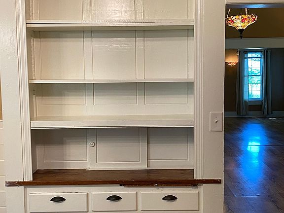 Built-in kitchen side