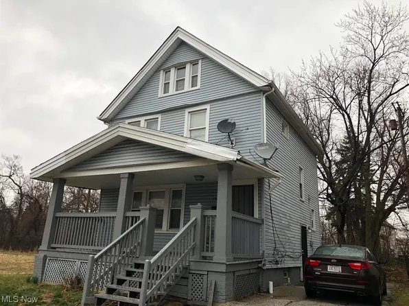 1027 E 148th St, Cleveland, OH 44110