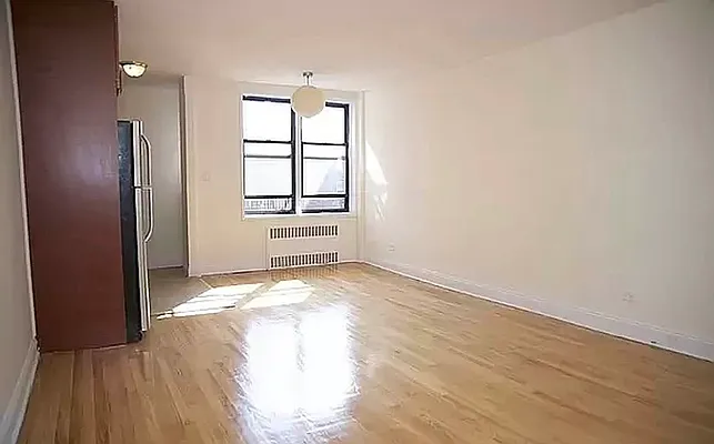 Rented by Queens Apartments Realty LLC | media 3