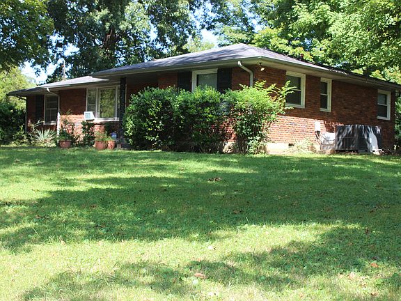 3rd image of 300 McKennell Dr