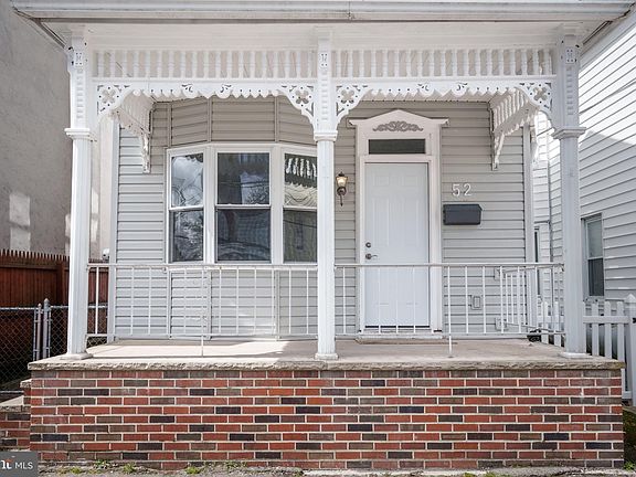 4th image of 52 N Nice St