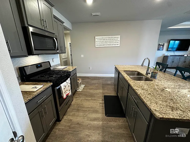 31280 Palladian Way — Photo 4