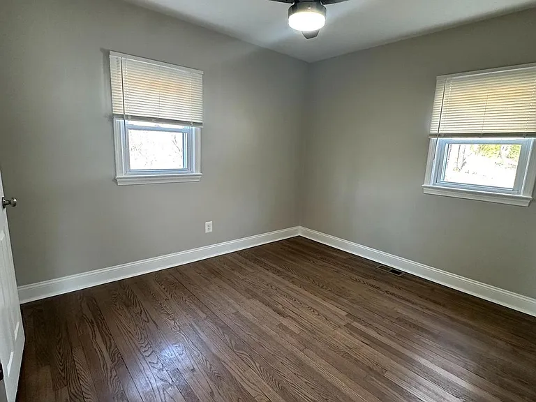 11160 Tippett Rd — Photo 15