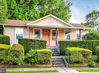 1526 Queen St, Reading, PA 19605