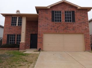 516 Merton Ct, Fort Worth, TX 76114