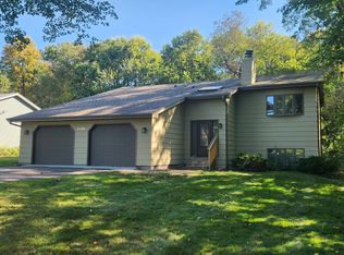 6486 Tomahawk Trl, Lino Lakes, MN 55014