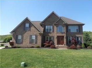 138 Waterside Cir, Winfield, WV 25213