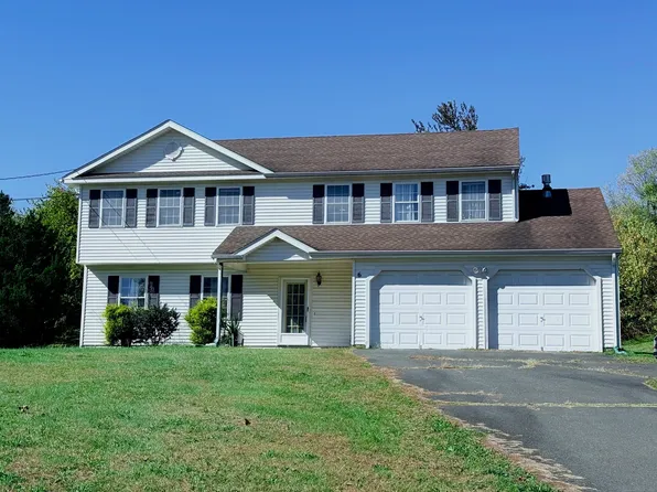 6 Spoonville Road, East Granby, CT 06026