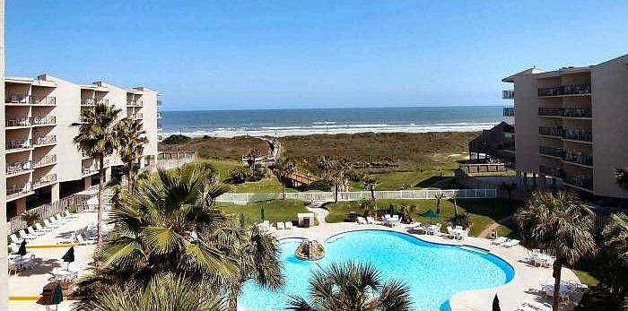 1st image of 800 Sandcastle Dr #111