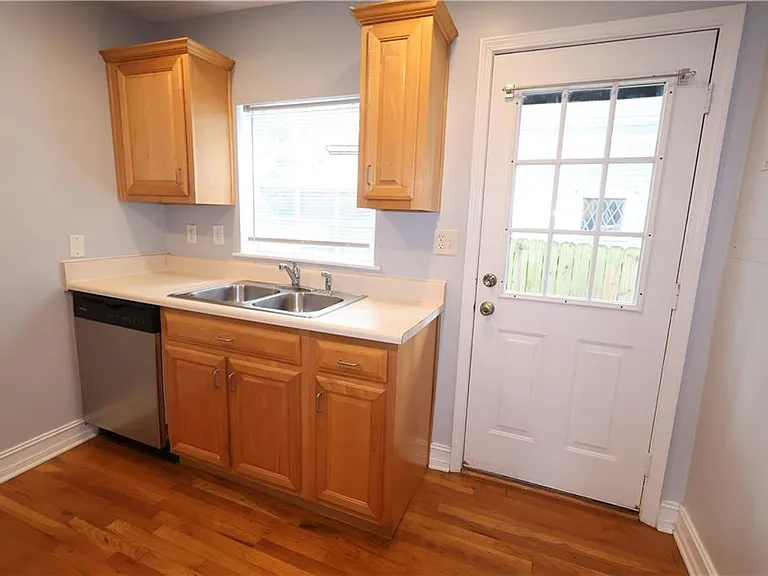 285 Oxford Pl NE #2 — Photo 7