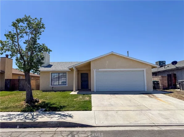 1040 Chagal Ave, Lancaster, CA 93535