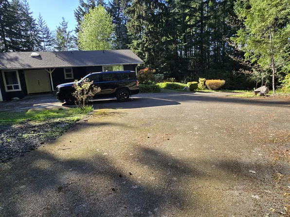 8630 Seabeck Hwy NW, Bremerton, WA 98312