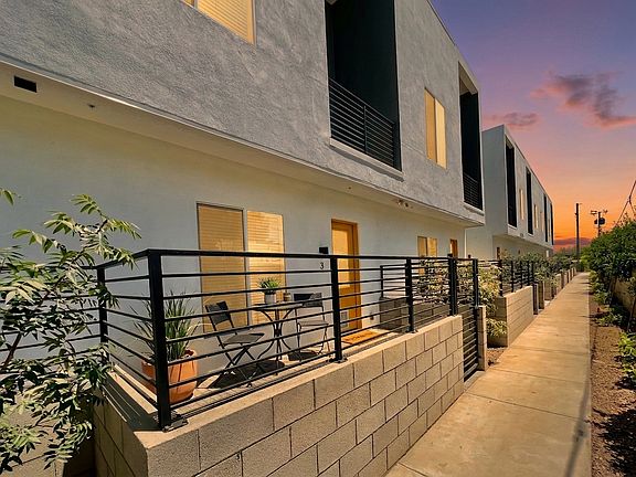 5th image of 1247 E Colter St APT 8