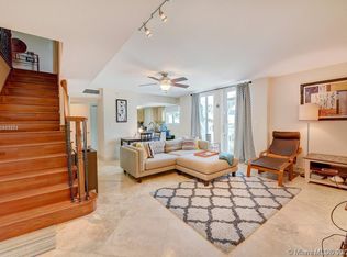 7600 Collins Ave APT 415, Miami Beach, FL 33141