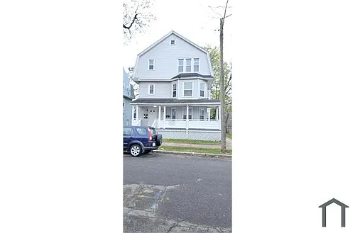 15 Fairmount St Photo 1
