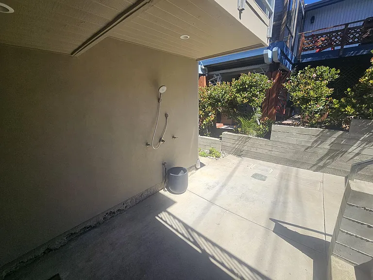 2335 Nutmeg Ave — Photo 35