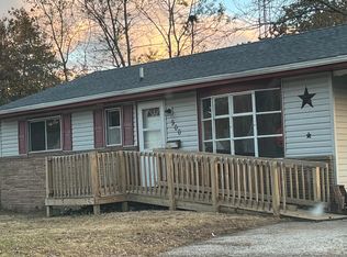900 Leonard Dr, Millville, NJ 08332