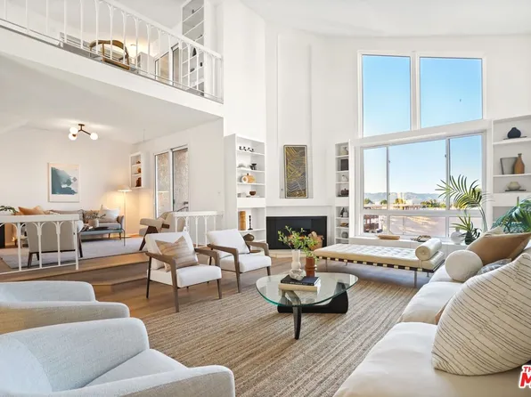 5333 Zelzah Ave APT 338, Encino, CA 91316