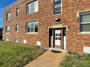 3449 Morganford Rd APT 1S, Saint Louis, MO 63116