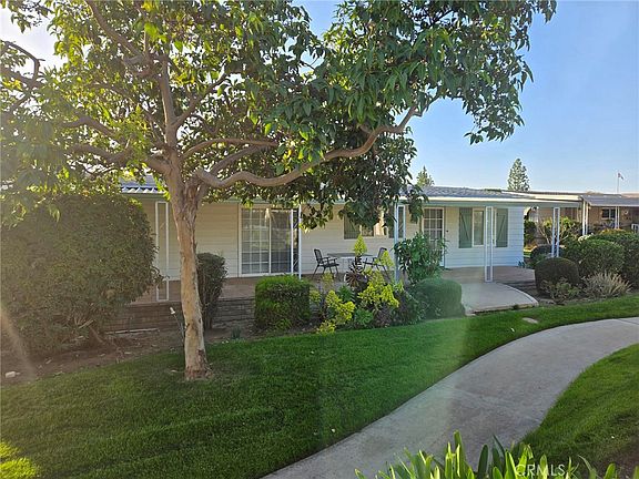 4th image of 2261 Lake Crest Ln #83