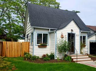 850 NE Commercial St, Waldport, OR