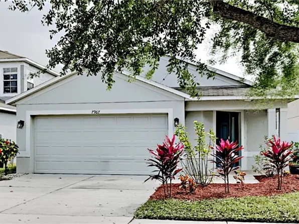 7967 Carriage Pointe Dr, Gibsonton, FL 33534