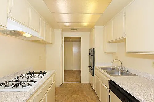 1640 W Ball Rd — Photo 21