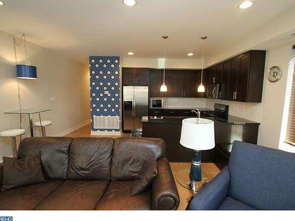 5th image of 211 Green St #211A