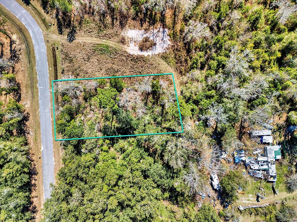 2nd image of 121 Little River Cir