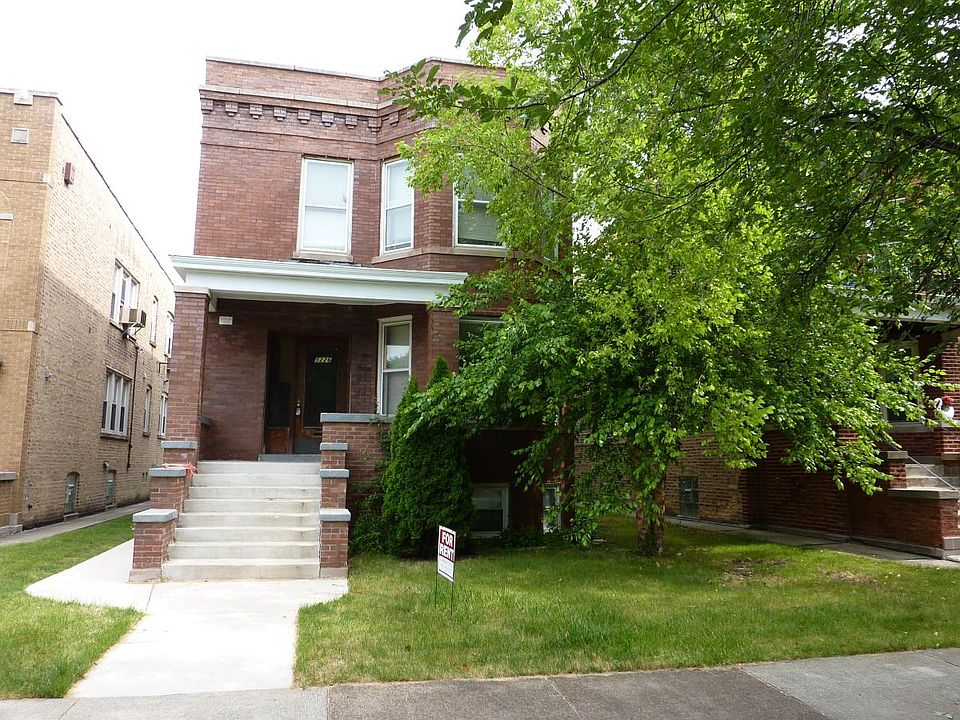 1st image of 5226 W Hutchinson St #1