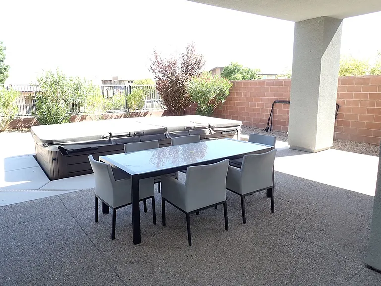 10226 Jade Gardens Dr — Photo 17