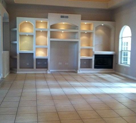 2nd image of 613 Meadow Willow Dr