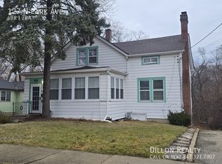 127 N Park Ave, Waukegan, IL 60085