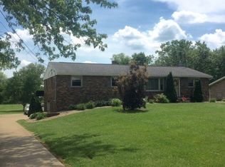 8172 Georgetown St NE, Louisville, OH 44641