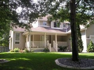 1976 125th Ln NE, Blaine, MN 55449