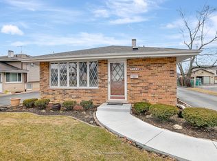 7123 W 113th St, Worth, IL