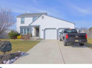 8 Canterbury Pl, Sicklerville, NJ 08081