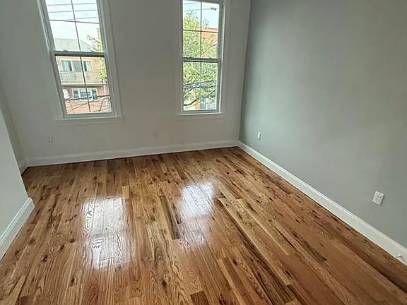 4th image of 60-58 55th St #1