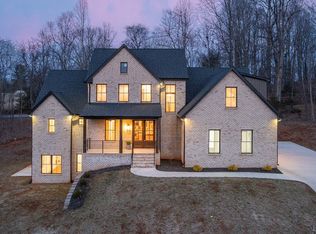 1148 Val Terrace Ct, Forest, VA 24551