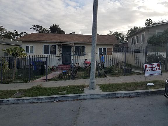 3rd image of 2645 E St