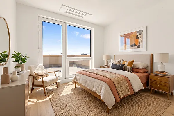 Bedroom, photo 2