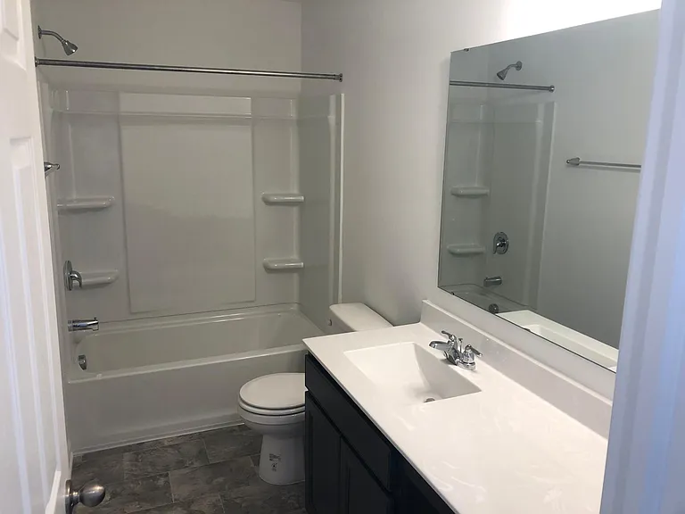 2585 Sheek Rd — Photo 15