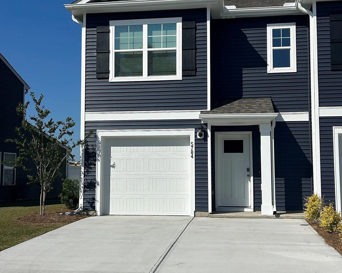 Brand new townhome in Leland! — Photo 1