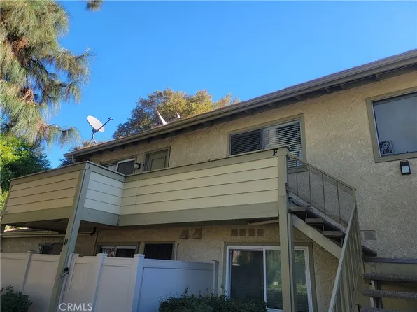 1055 W Francis St APT F, Ontario, CA 91762