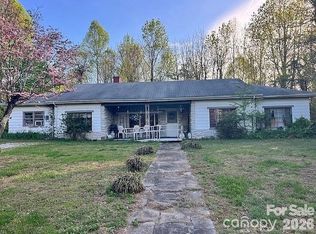 205 Whitson Rd, Marion, NC 28752