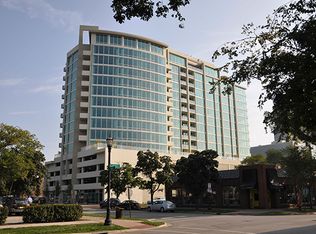 1570 Elmwood Ave UNIT 1010, Evanston, IL 60201
