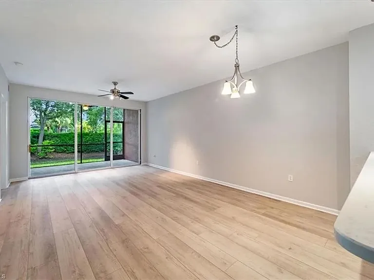 10044 Heather Ln #1501 — Photo 4