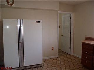4th image of 9807 Tanbark Ln